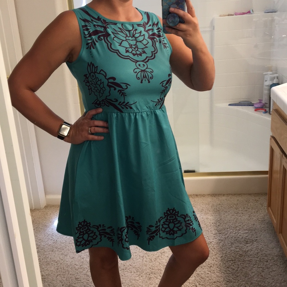 Dress with floral print